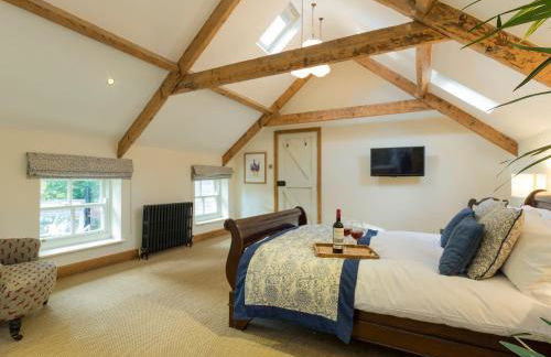 The Coach House - Photo 20