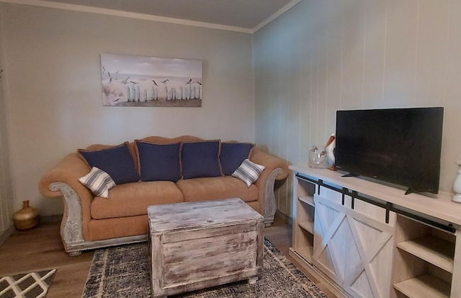 Kozy Cove Cabin - 1 Block to Lake Boat Launch - Covered Boat Parking - Lake Fun - Photo 23