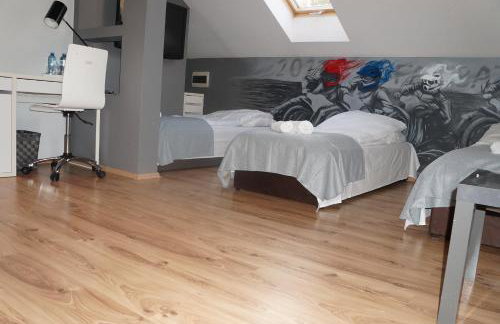 Dom nad rzeką - Foto 14