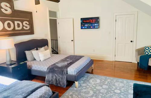 Charming Creole Cottage 2 Blocks Across Rampart St from French Quarter - Photo 46