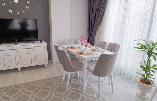Stunning Gorgeous 2 BR near Golden Horn - Foto 19