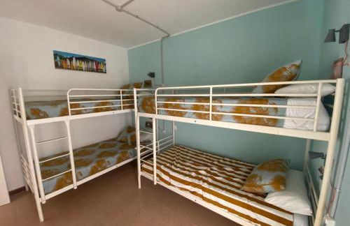 Lola's Beach House - Photo 18