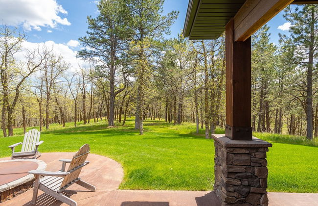 Larkspur Hills 5 BR Villa with Hot Tub - Photo 32