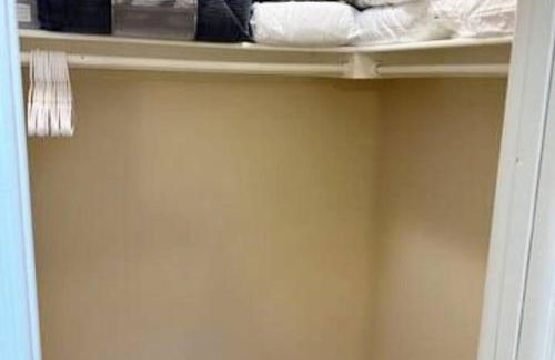 Waterfront corner 2/1 Apt - Foto 9