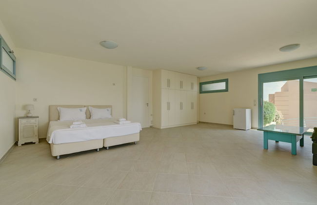 Ouzo Panoramic Houses 1, with private pool - Photo 21