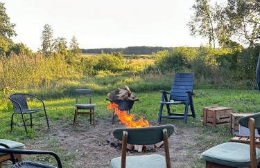 Nad stawem dom - Foto 1