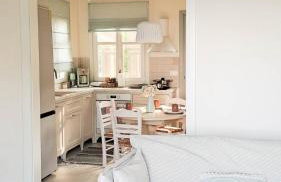 Nama Beach House - Photo 21