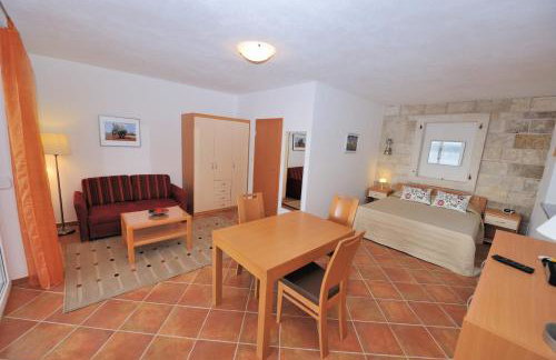 Nautilus-Bay Apartments - First Row Suites 210, 211 - Villa Gorma - Foto 23