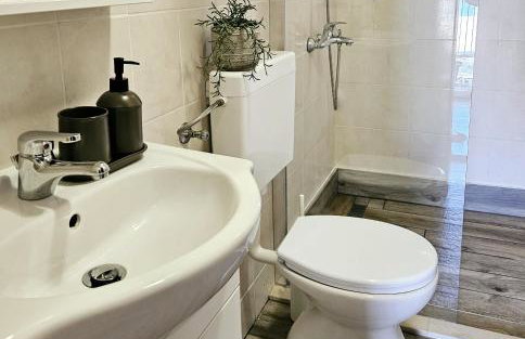 Small House Postup - Photo 29