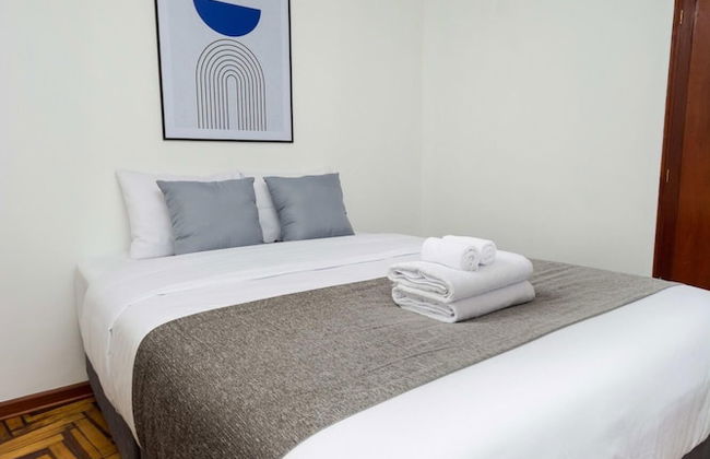 Lovely 3 Bedroom Apartment in the Heart of Downtown Arequipa for 6 pax - Photo 2