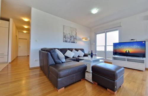 Luxury Penthouse "MANK" with private Parking - Foto 15