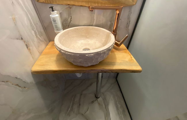 Kadir's Family House - Photo 24