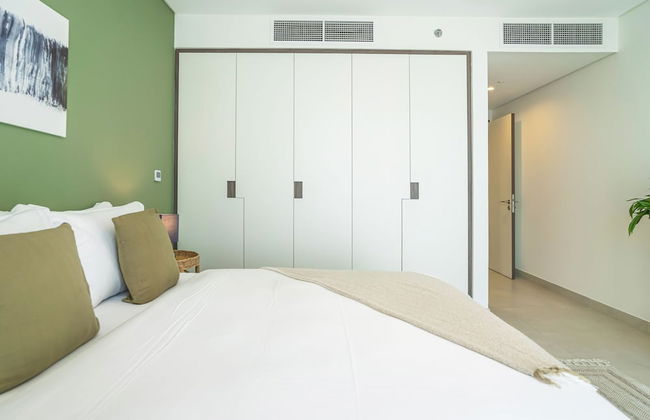 HomesGetaway-2BR Apt in 1 Residences - Photo 1