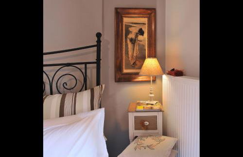 Athanasia's Apartments - Photo 21