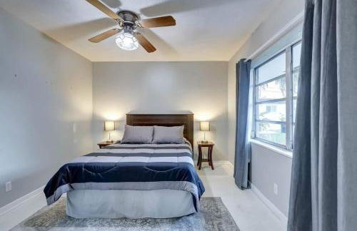 Waterfront Apartment Private Patio Pool - Foto 14