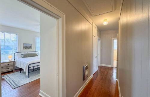 New Comfy Bungalow on Washington-Dedicated Office - Photo 17