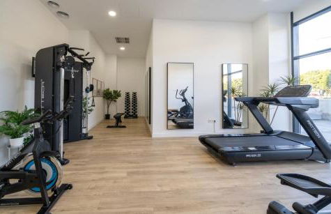 Malaga Sunset View Apartment - Photo 33