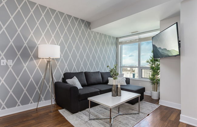 QuickStay - Beautiful Toronto Condo, City Views - Foto 15