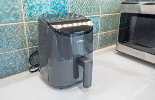 Stylish Durham Retreat - Walkable Sleeps 6 - Foto 19