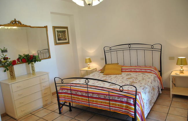 Meridiana Holiday House With Shared Swimming Pool - Foto 2