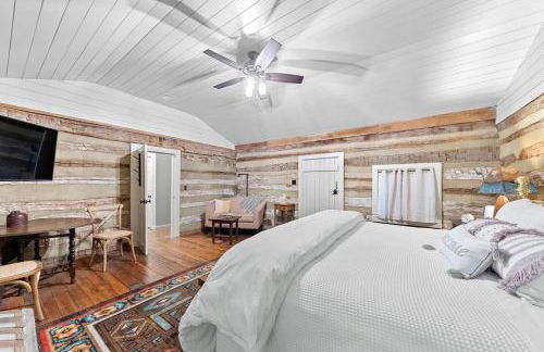 Rustic Augusta Cabin - Foto 10