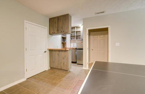 Smith Mountain Lake Home with Private Hot Tub and Dock - Foto 18