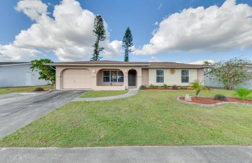 Family Friendly! Games! Waterfront North Port Home - Foto 3