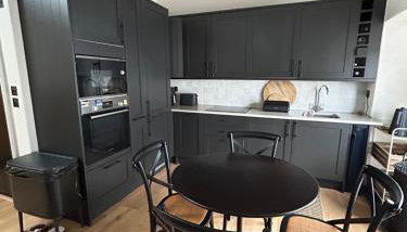 2 Cruck Cottage, Cowbridge - Foto 3