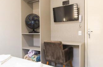 Lou Suítes - Suíte 03 com 2 camas de casal - Conforto para sua Família - Foto 36