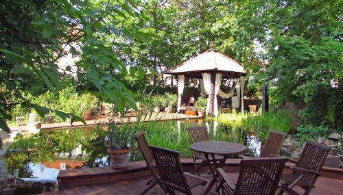 Herrschaftliches Apartment in historischer Villa - Foto 2, Garden