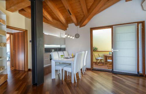 GuestHost - New Deal - APT with Terrace & Netflix - Foto 2