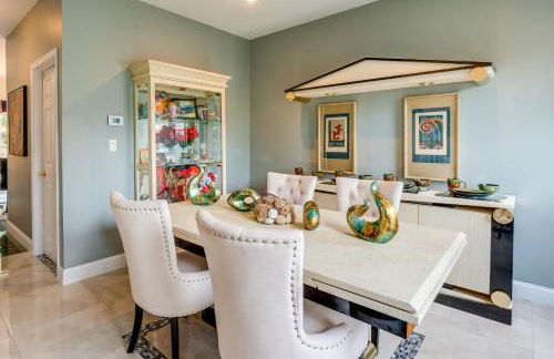 Centrally Located Family Home with Pool - Foto 11