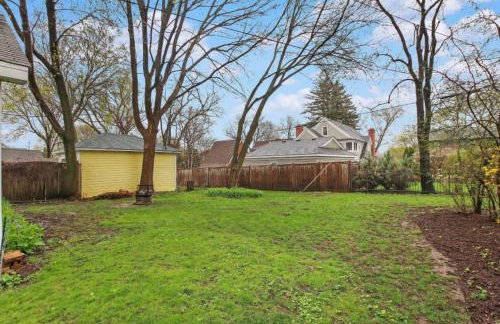 Downtown Libertyville Duplex Near Naval Base - Foto 30