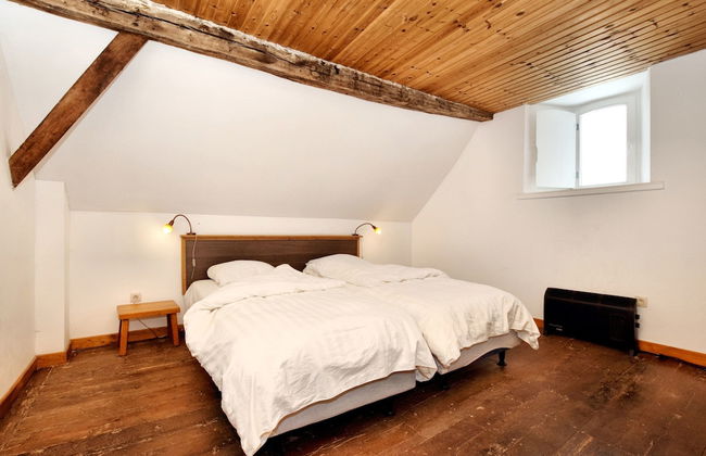 Holiday Home Ideal for Groups - Photo 14