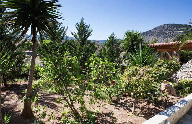 Feels Like Your Home at Ermioni - Photo 43