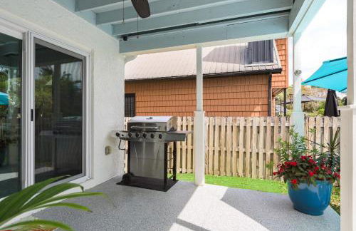 Luxury Family Beach Escape with Heated Pool and Putting Green - Foto 37