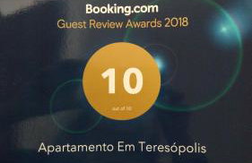 Aconchegante ao lado do shopping com garagem e Wifi - Foto 13