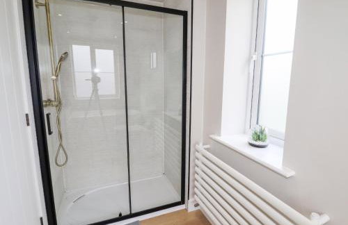 Cheshire View - Photo 26