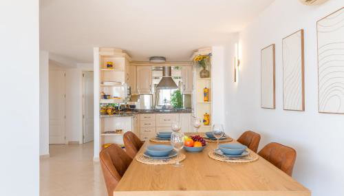Perfect Terrace, Amazing views, Great Location - Photo 4