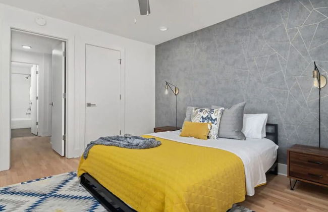 Crescent Furnished Apartments - Photo 8