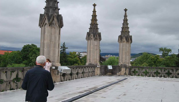 Visita guiada por la Catedral Nueva de Vitoria - Foto 2