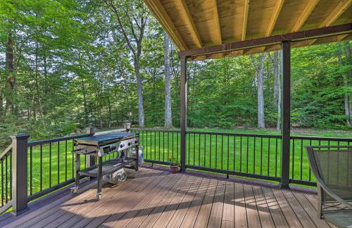 Poconos Cottage with Sauna about 10 Mi to Camelback! - Foto 32