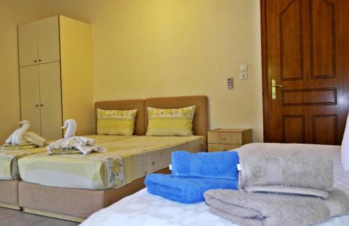 Roula Rooms - Foto 26