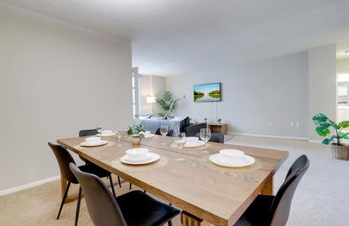 Business Ready Comfort Apt Near DC - Foto 2