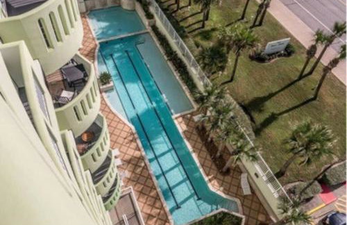 Oceanside Escape with 3 Bedrooms Spectacular Ocean View and Pool - Foto 26