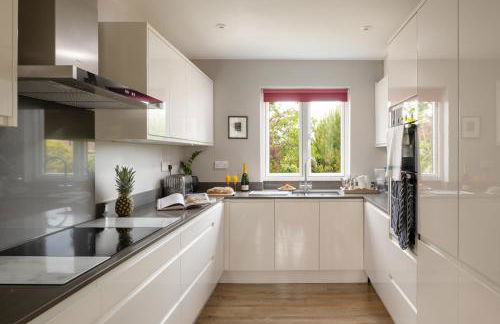 Lewes Heights is a spacious modern luxury home with stunning views - Foto 2