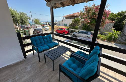 Thea Thermaikou - Foto 1