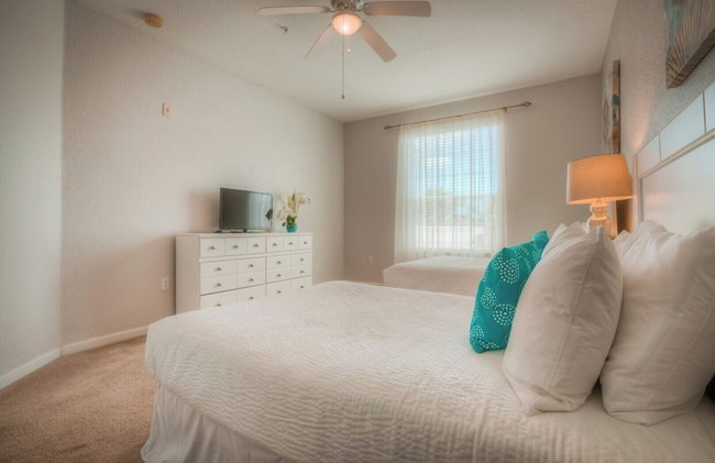 Beautiful LAKEVIEW Deluxe Condo Near Theme Parks - Foto 57
