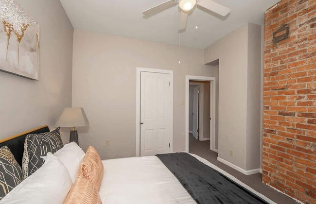 Queen of The Queen City - Foto 6