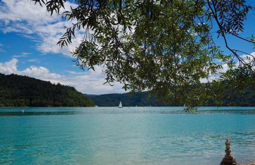 Entre Lacs Et Montagnes , Maison individuelle,lits préparés, parking et ménage inclus - Foto 34